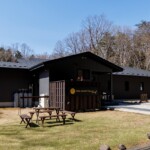 DOG LOVER`S VILLA Leaf